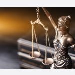 difference between a solicitor and a conveyancer