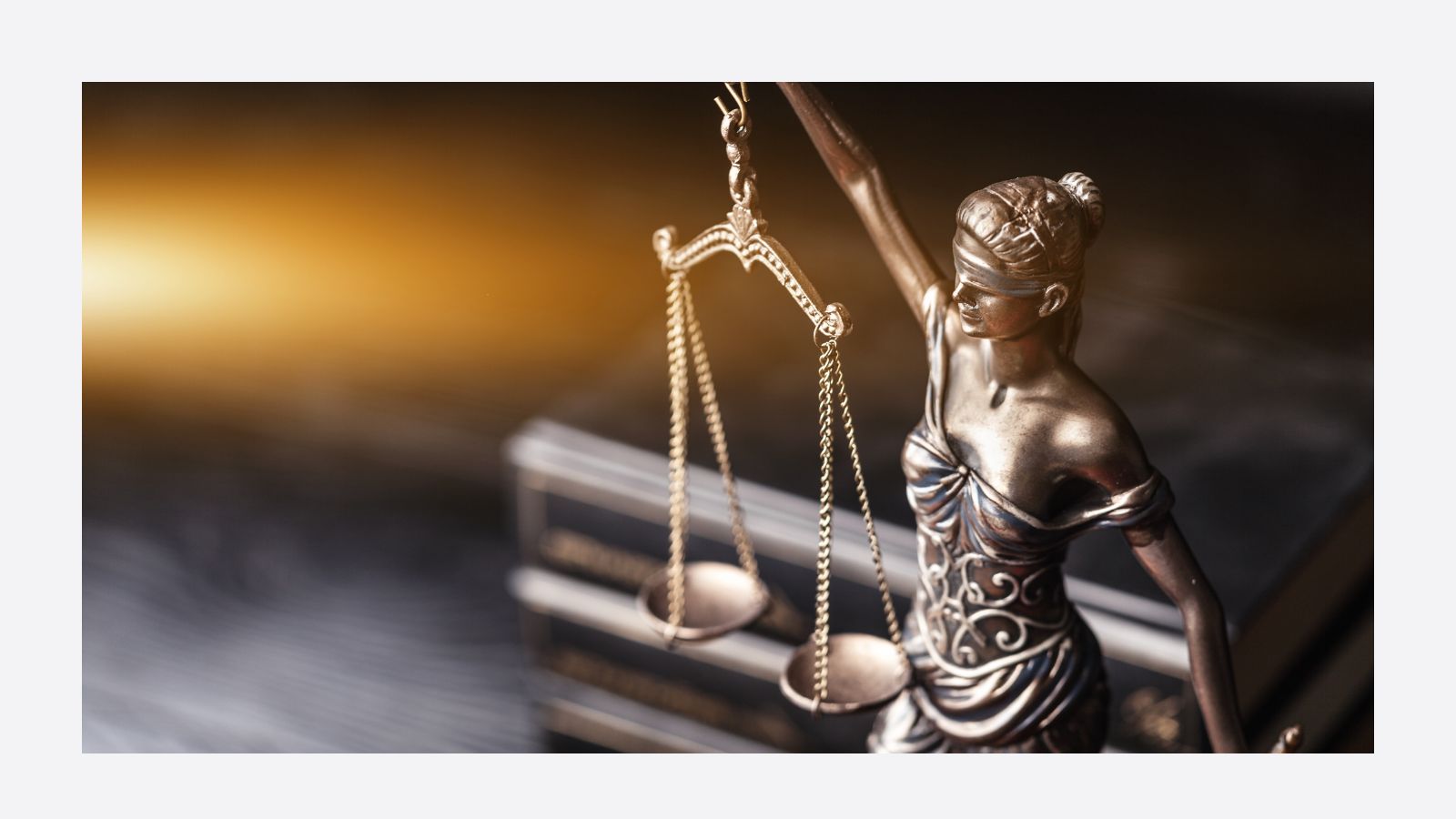 difference between a solicitor and a conveyancer